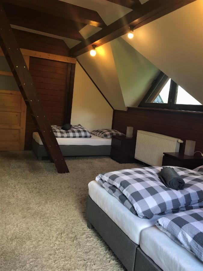 Villa Dom Pod Wilczym Groniem Rajcza Exterior foto
